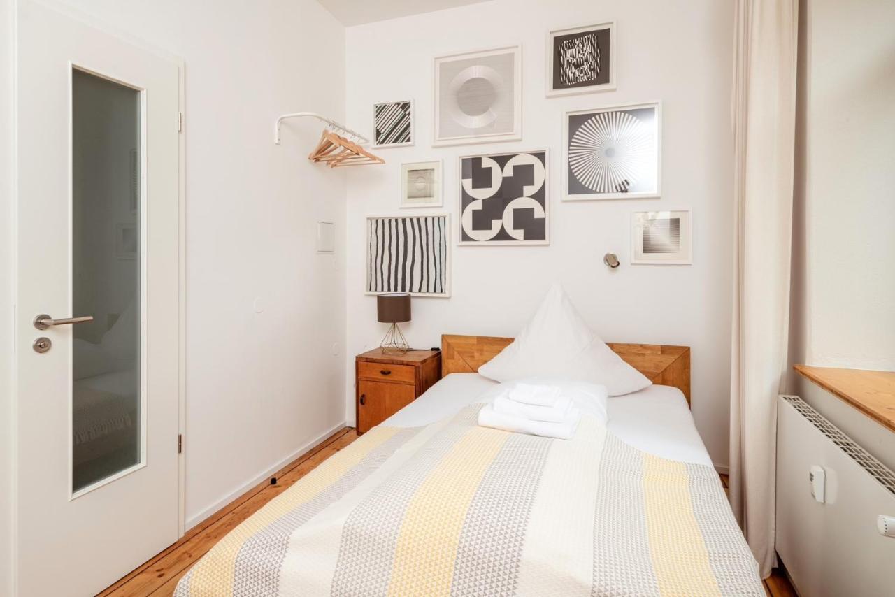 Kuenstlerzimmer Im Kulturhaus Haeselburg Gera Ngoại thất bức ảnh