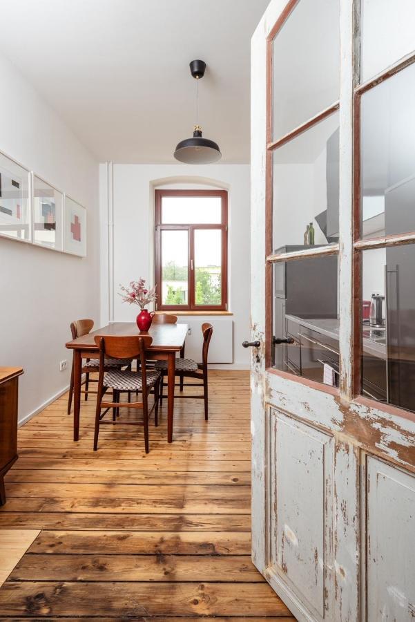 Kuenstlerzimmer Im Kulturhaus Haeselburg Gera Ngoại thất bức ảnh