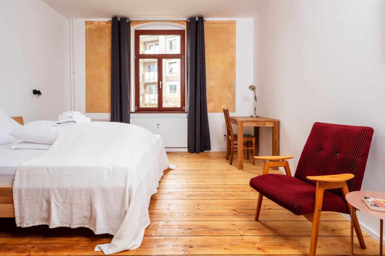 Kuenstlerzimmer Im Kulturhaus Haeselburg Gera Ngoại thất bức ảnh