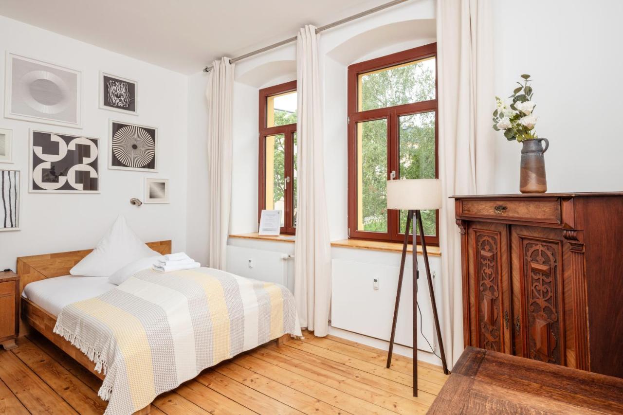 Kuenstlerzimmer Im Kulturhaus Haeselburg Gera Ngoại thất bức ảnh