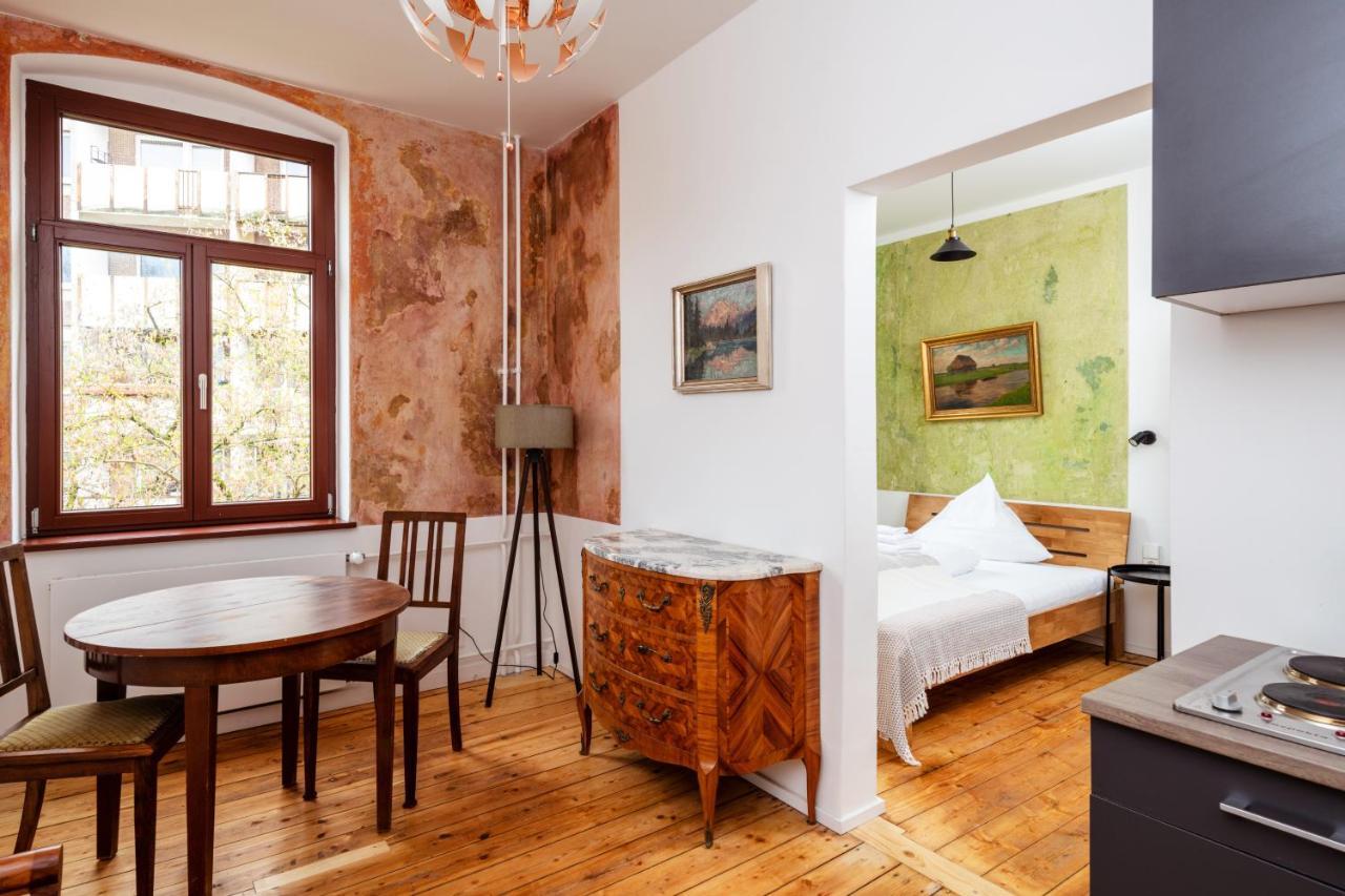 Kuenstlerzimmer Im Kulturhaus Haeselburg Gera Ngoại thất bức ảnh