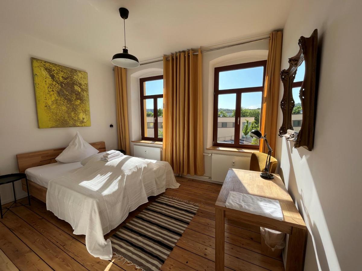 Kuenstlerzimmer Im Kulturhaus Haeselburg Gera Ngoại thất bức ảnh
