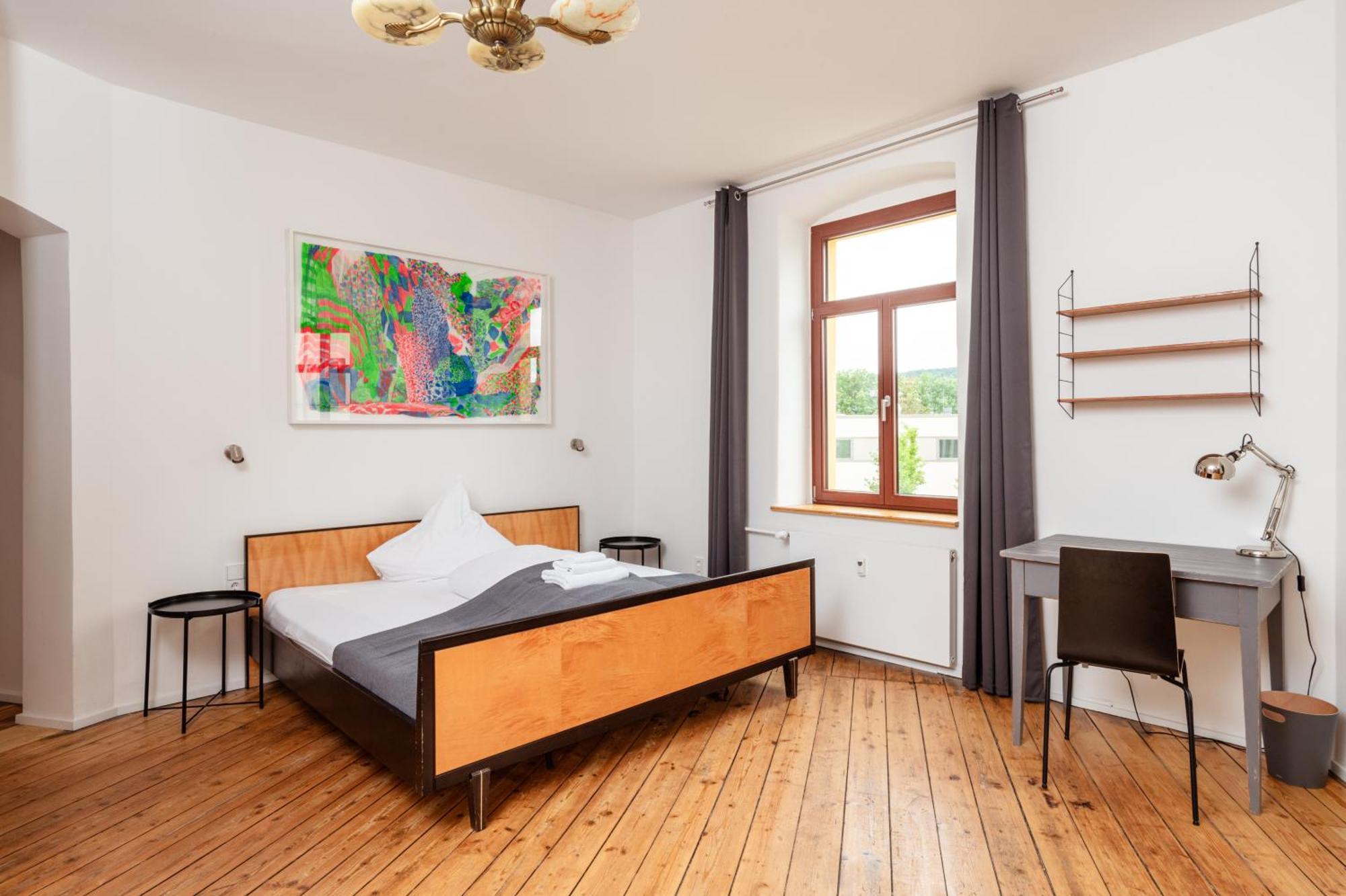 Kuenstlerzimmer Im Kulturhaus Haeselburg Gera Ngoại thất bức ảnh