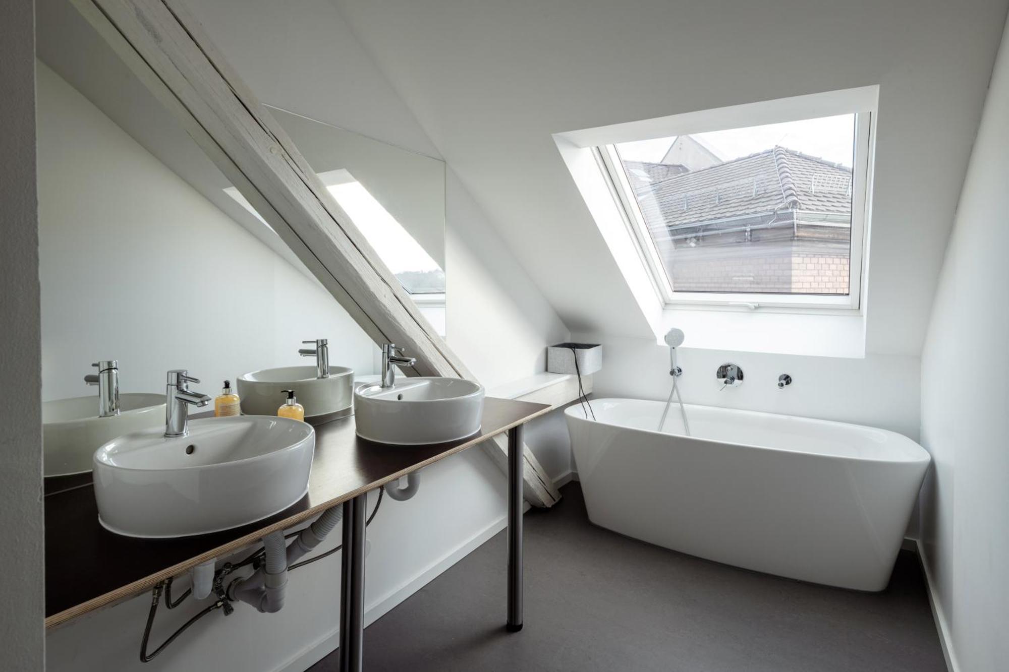 Kuenstlerzimmer Im Kulturhaus Haeselburg Gera Ngoại thất bức ảnh