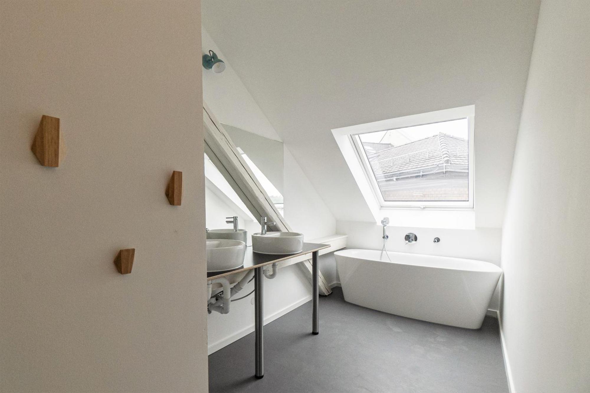 Kuenstlerzimmer Im Kulturhaus Haeselburg Gera Ngoại thất bức ảnh